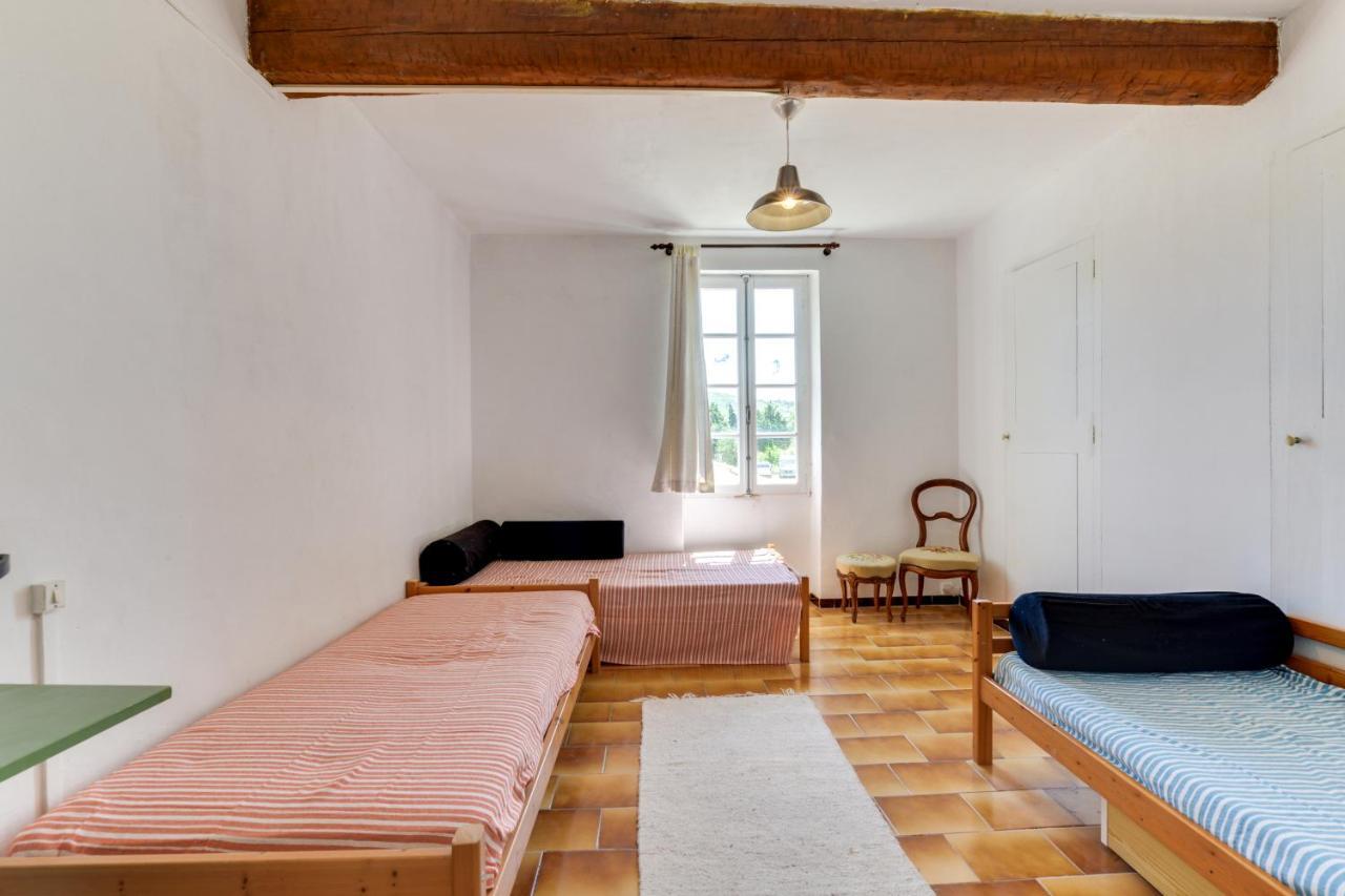Familien Resort Haus Armissan Buitenkant foto